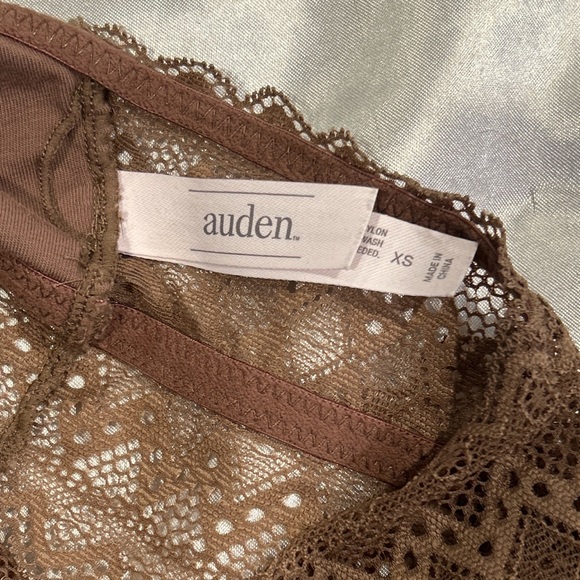 ♡lace bralette ♡ - Picture 5 of 5